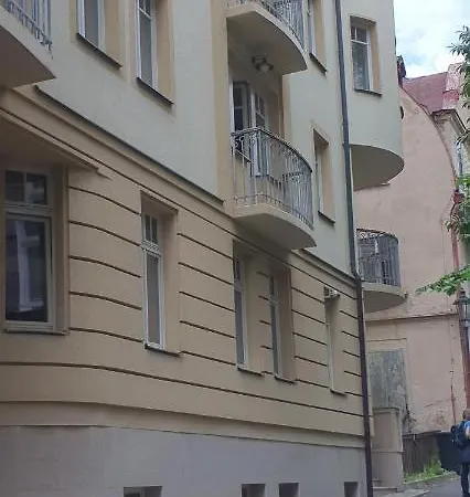 Apartment 46m2 S Balkonem V Lazenskem Centru *