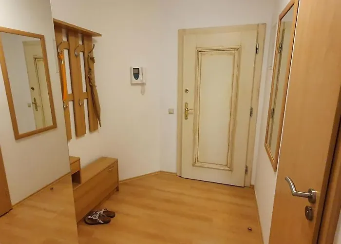 Apartamento 46m2 S Balkonem V Lázeňském Centru KLV