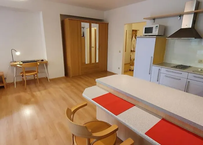 Apartamento 46m2 S Balkonem V Lázeňském Centru KLV