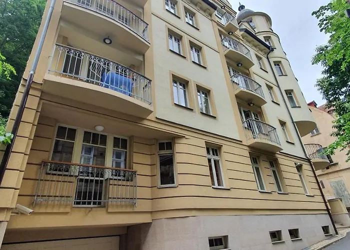 46m2 S Balkonem V Lázeňském Centru Apartamento